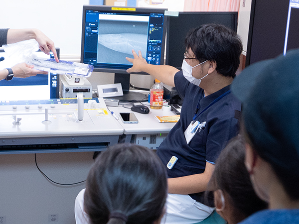 X線で箱の中身をのぞいてみよう