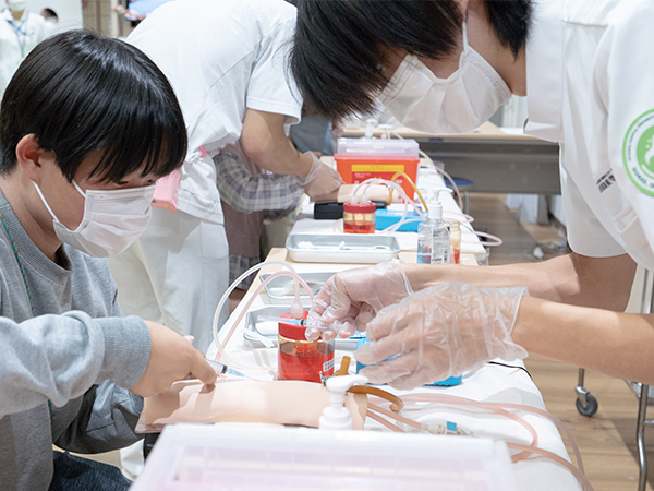 ドキドキ♡採血体験