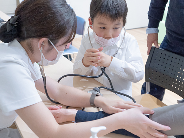 自分のからだを知ろう「血圧測定体験」