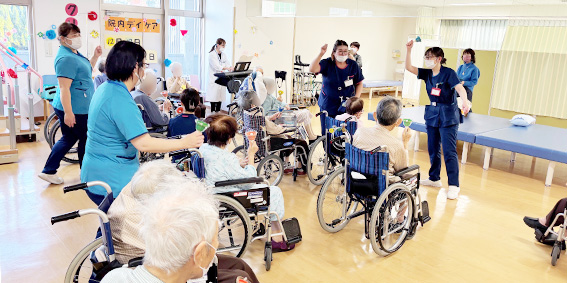 クリスマス会　in リハビリ室